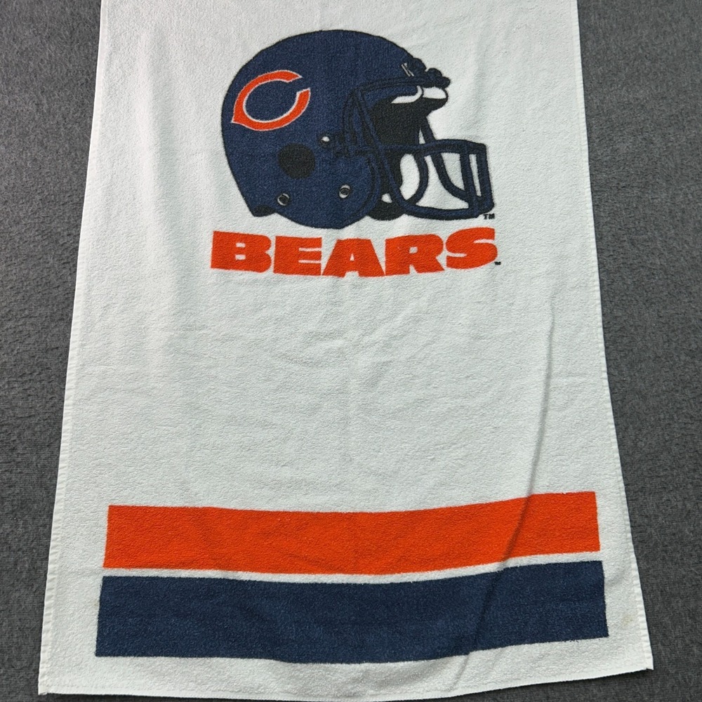 Vintage Chicago Bears Beach Towel NFL Football Fan Cave VTG 90s‎